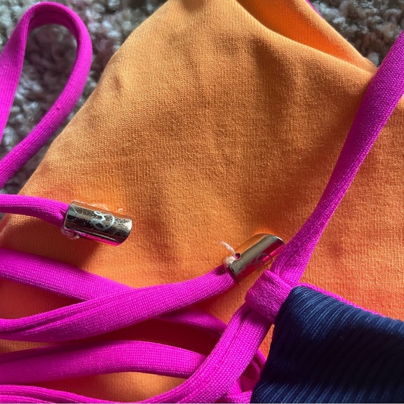 Maaji Vintage Grape Rocks Reversible Bikini Top Women’s M Swimwear Summer Beach - Picture 10 of 13